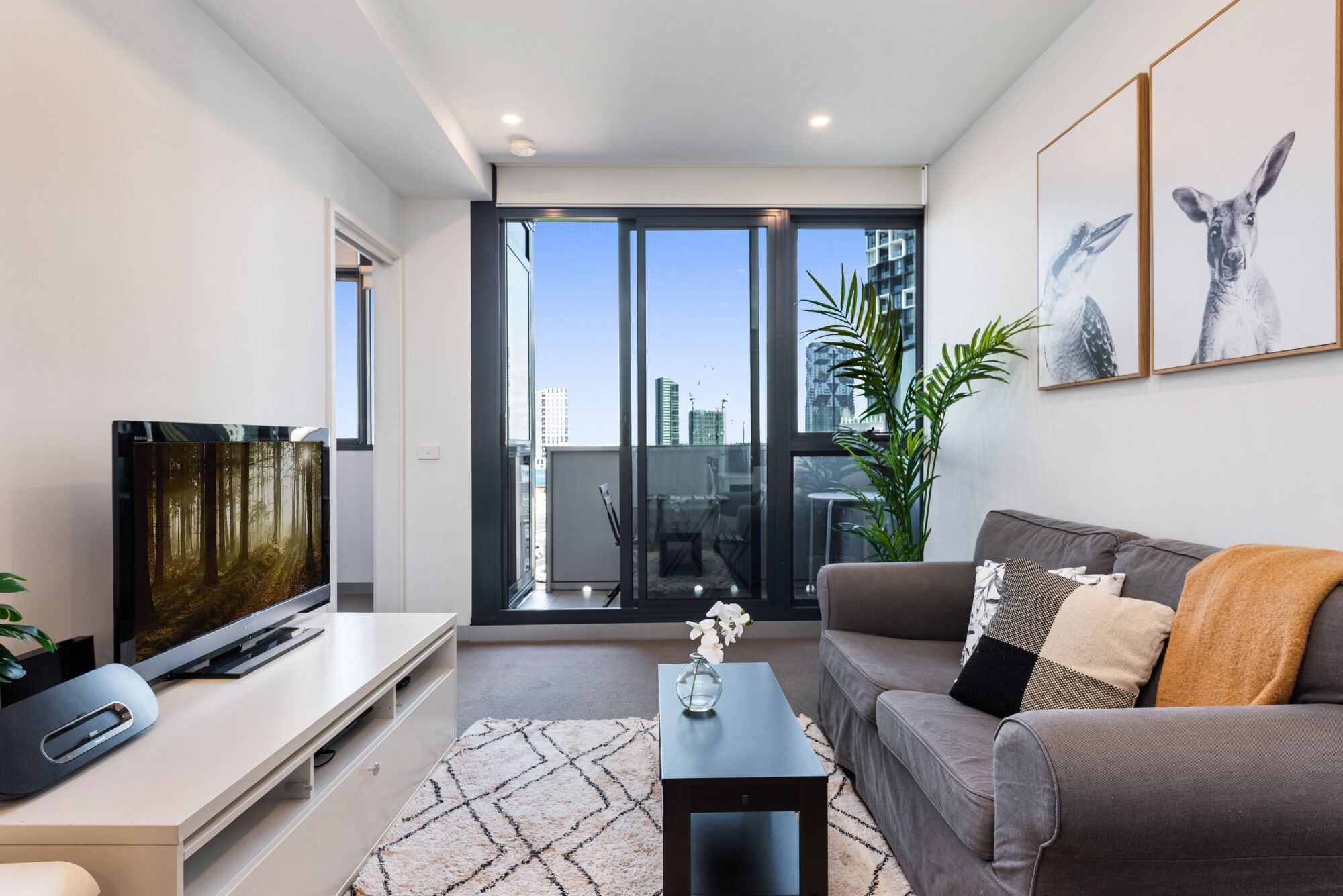 Stylish Apartment Living, Close to City Centre