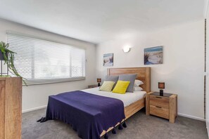 2 soverom, strykejern/-brett, wi-fi og sengetøy