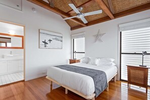 3 soverom, strykejern/-brett, wi-fi og sengetøy