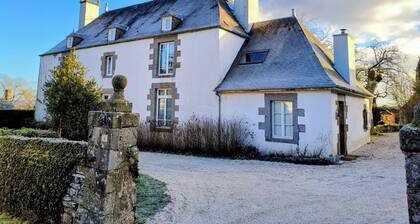 Spacious country home ideal for 4 families with kids