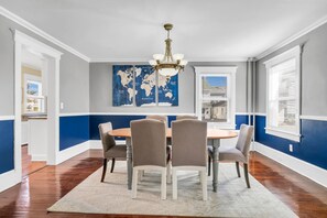 تناول الطعام