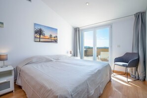 3 chambres, fer et planche à repasser, Wi-Fi