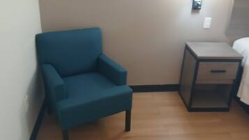 Down duvets, desk, iron/ironing board, free WiFi