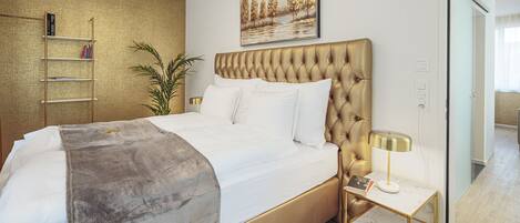 1 bedroom, premium bedding, down duvets, pillow-top beds