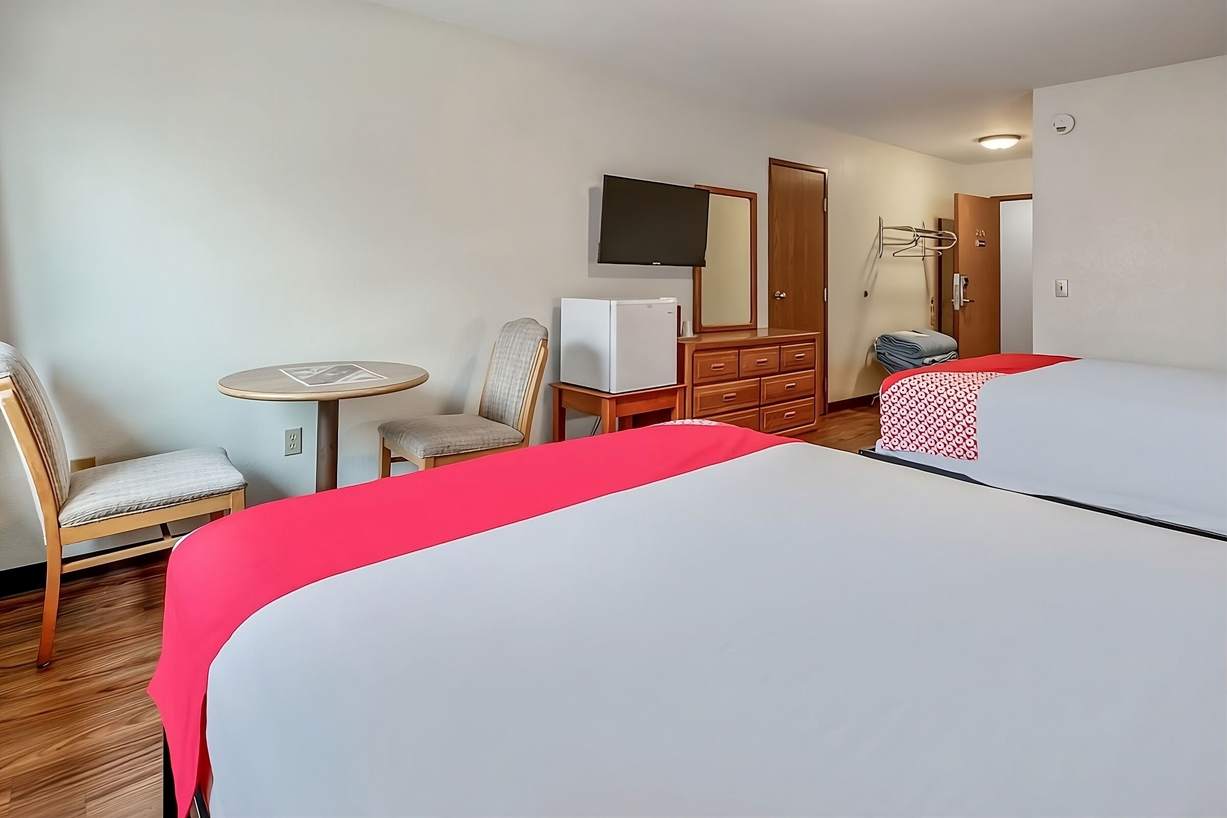 Affordability Meets Comfort! 3 Classy Units, Free Parking Onsite, Pets Allowed