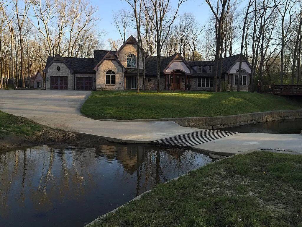 Gorgeous Private Home Near Amusement Park and Shopping!