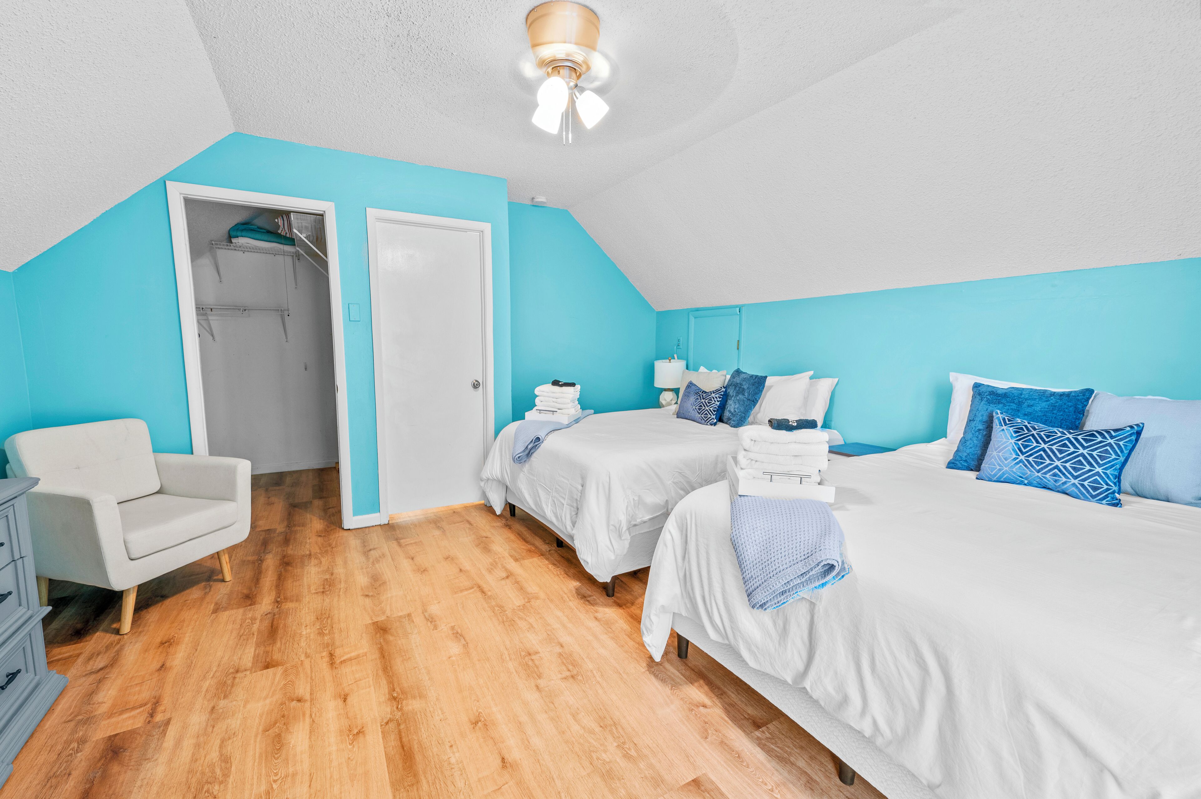 6 Schlafzimmer, Bügeleisen/Bügelbrett, WLAN, Bettwäsche