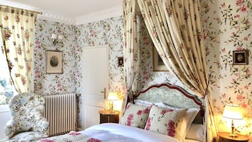 Deluxe Double Room, 1 Queen Bed, Garden View (Trianon) | Egyptian cotton sheets, premium bedding, down duvets, memory-foam beds
