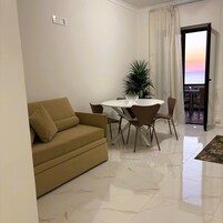 Apartamento Deluxe | Cocina privada | Utensilios de cocina