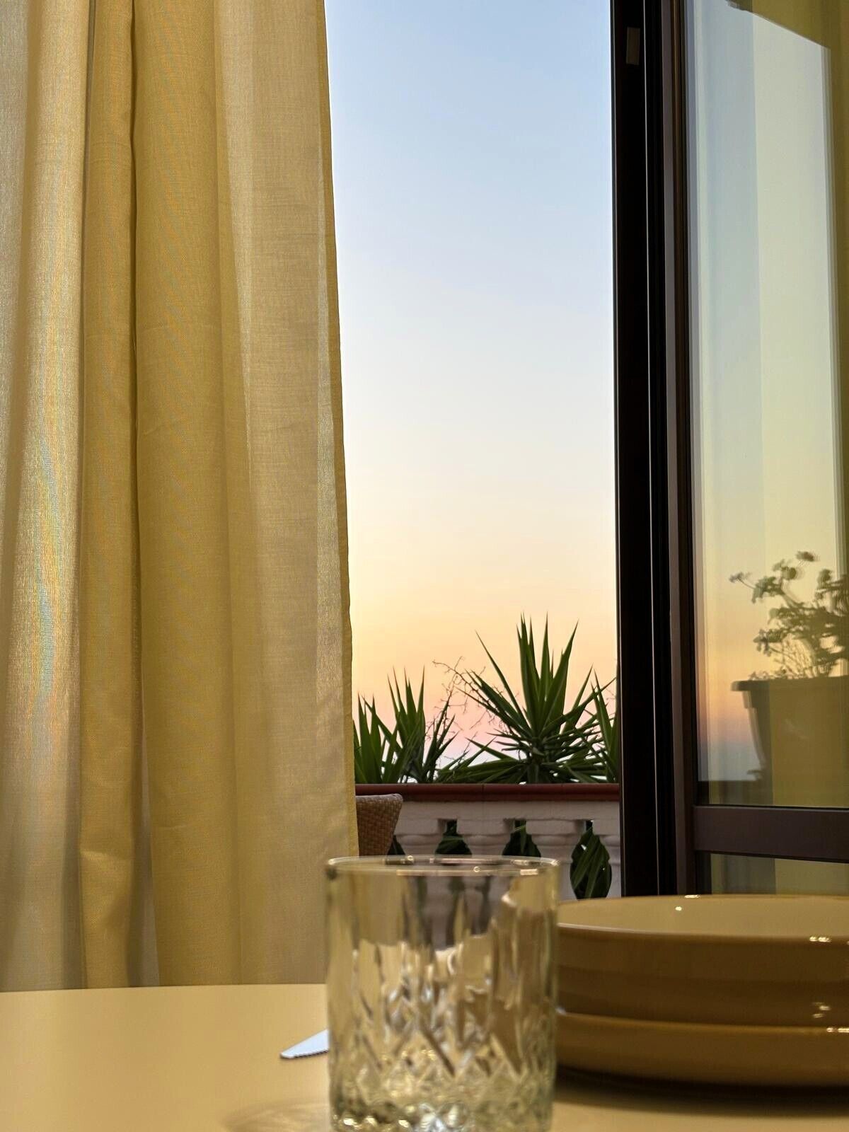 Deluxe Apartment | Living area | 42-inch TV with satellite channels