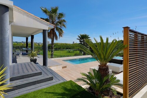 Villa Easy Sun and SPA, swimming pool. Close to Montpellier 