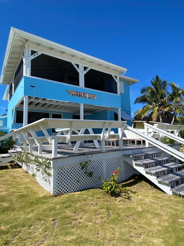 Lubbers Leap Private Beach Front, Steps to your Dock on Lubbers