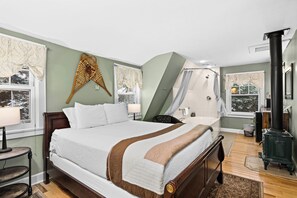 Superior kamer, 1 queensize bed, bubbelbad | Pillowtop-bedden, individueel gedecoreerd, individueel gemeubileerd
