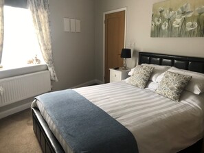 Cottage, Private Bathroom | 2 bedrooms - Walnut Corner (King's Lynn)