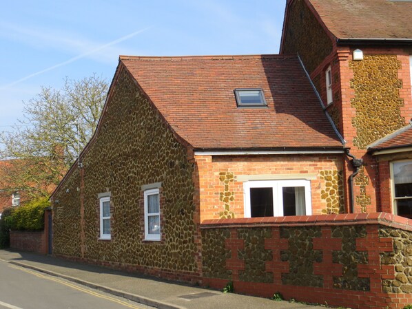 村舍, 私人浴室 | 外观