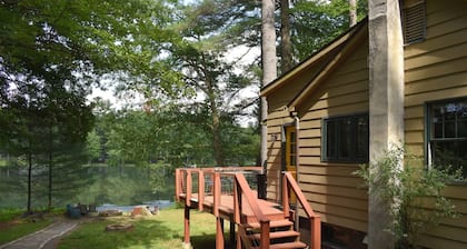 Cottage on House Pond