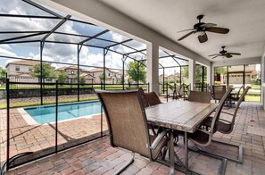 Outdoor dining - 15 minutes to Disney/ 5 minutes to clubhouse (Davenport)