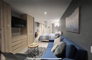 1 chambre, fer et planche à repasser, Wi-Fi gratuit