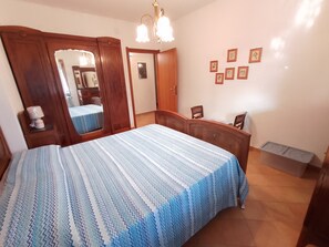 4 camere, ferro/asse da stiro, lenzuola