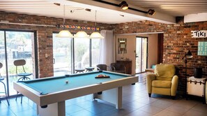 Spielezimmer