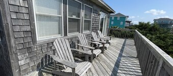 Swinkels is a spacious 3 bedroom, 1.5 bath home that is a true jewel!