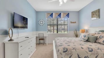 6 habitaciones, escritorio y tabla de planchar con plancha