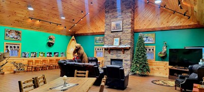 Trapping Shed near Punxsy Phil!