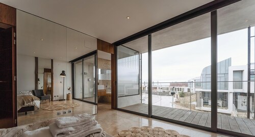 Quaint & Chic Seaside Villa | Luxury Complex