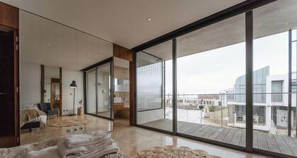 Quaint & Chic Seaside Villa | Luxury Complex