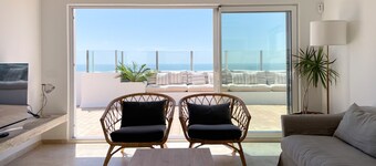 INFINITY Sunny Home free parking by Cadiz4Rentals