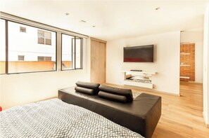 1 soverom, strykejern/-brett, reiseseng for barn og wi-fi (inkludert)