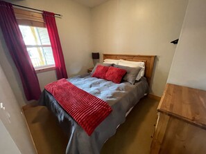 2 chambres, accès au Wi-Fi (inclus), literie fournie