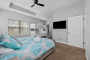 3 dormitorios, tabla de planchar con plancha, wifi y ropa de cama