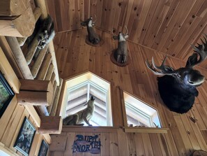 Interior - Black Bear Lodge (Caribou)