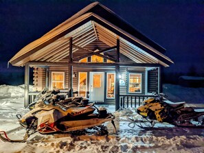Exterior - Black Bear Lodge (Caribou)