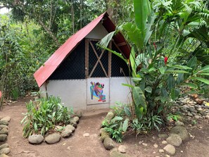 Front of property - Costa Rica Glamping (La Virgen)