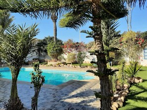 Outdoor pool - Villa AU JARDIN D'AGHIR, private pool, not overlooked, 300 m from the beach (Midoun, Aghir, Ile de DJERBA)