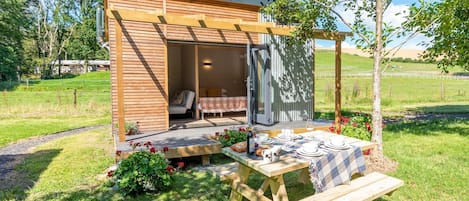 Cabaña, baño en la habitación | Exterior