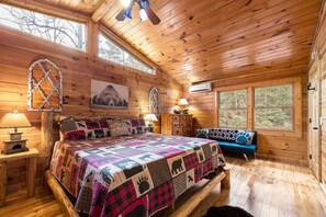 4 habitaciones, tabla de planchar con plancha y cuna de viaje