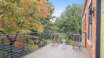 Unit 4 Boho Loft | Teras/patio