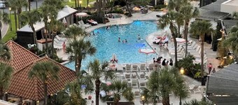 Sun Kissed @ San Luis Resort w/ Pool-Hot Tub