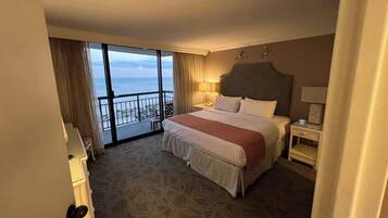 1 chambre, fer et planche Ă repasser, Wi-Fi, draps fournis