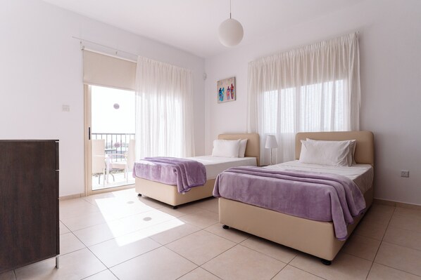 3 bedrooms, WiFi, bed sheets