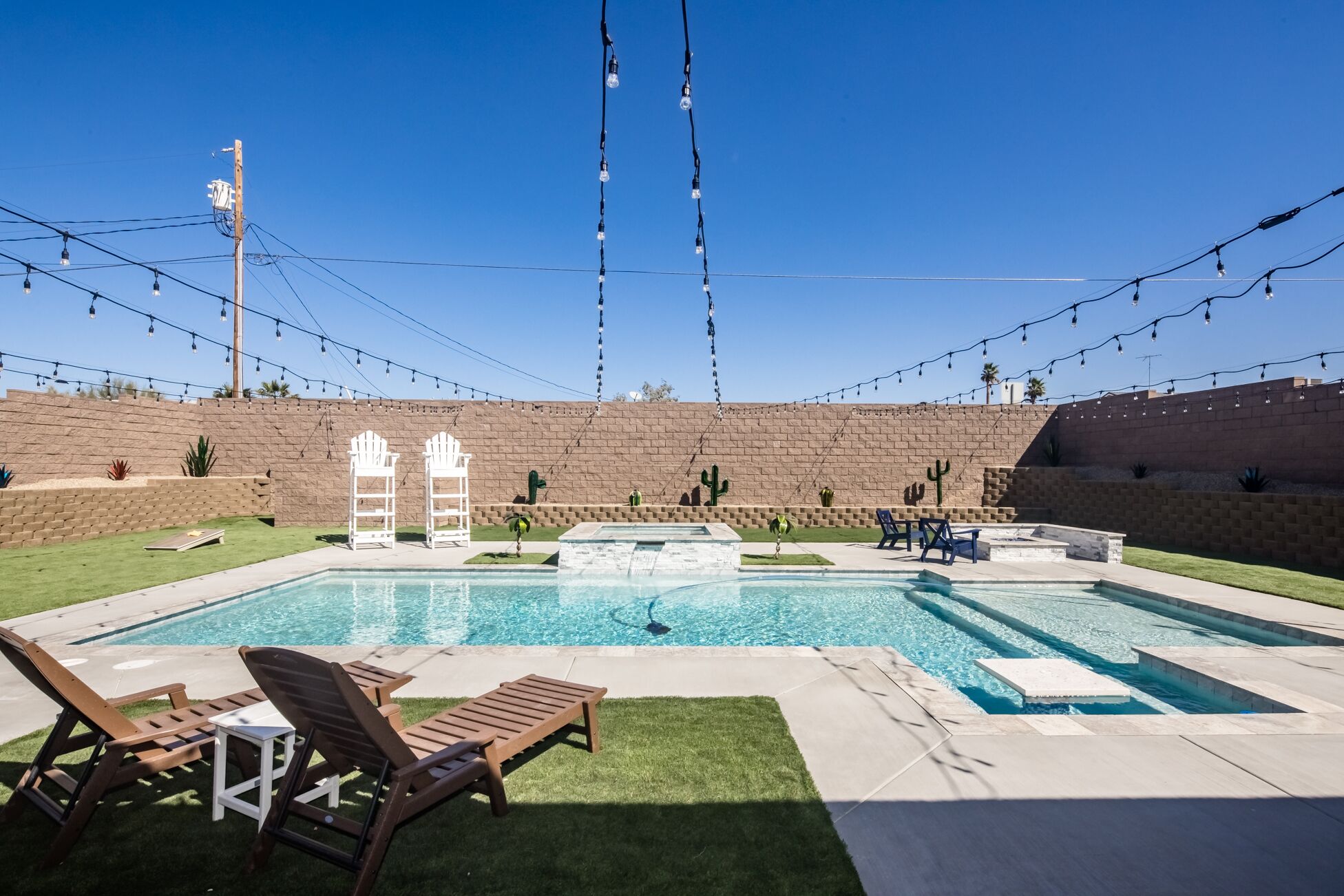 Brand new home with amazing backyard in the heart of Lake Havasu