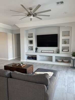 Smart TV