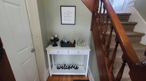 Interior - The Wesley - Historic 1890 Victorian, Second Floor (Albion)