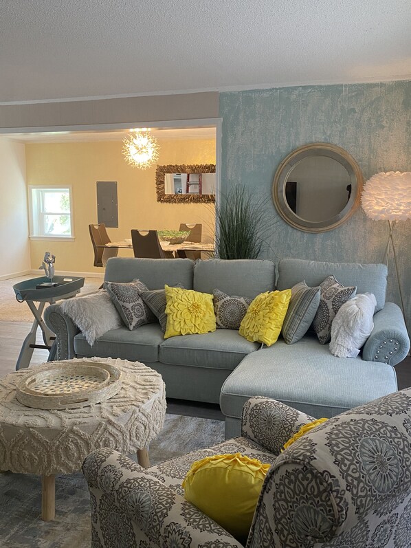 Smart TV - Fabulous Family Rancher- Near Ocean City NJ Beaches ! (Somers Point)