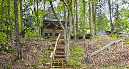 Dock + Fire Pit: Lakefront Living in Abbeville!