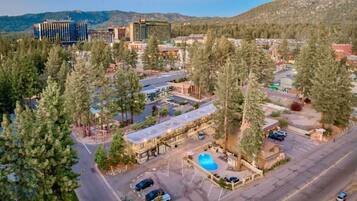 Vista frontal de la propiedad