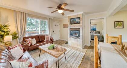 The Moose and Maple Lodge